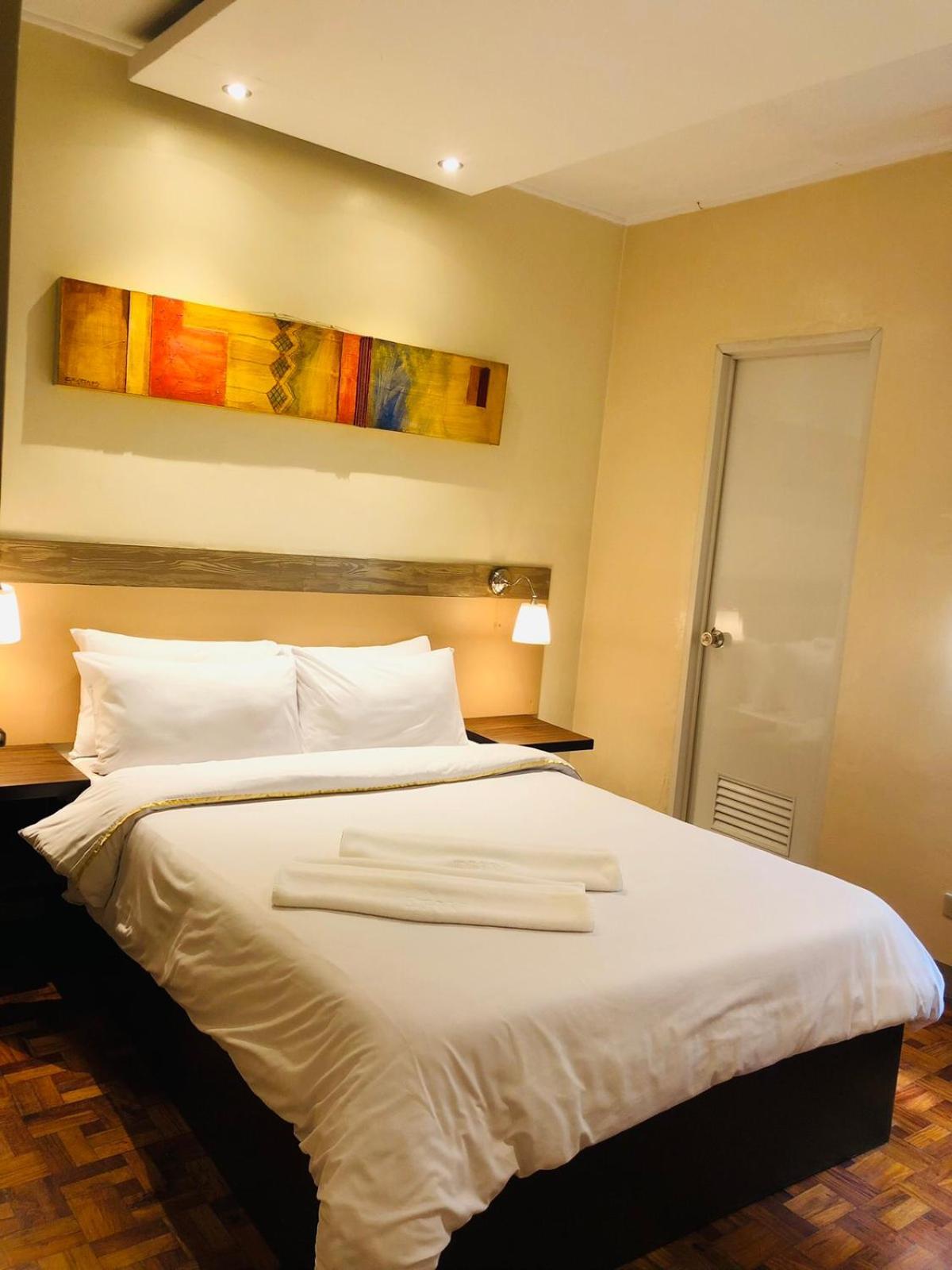 Hotel Baguio Holiday Villas 3*