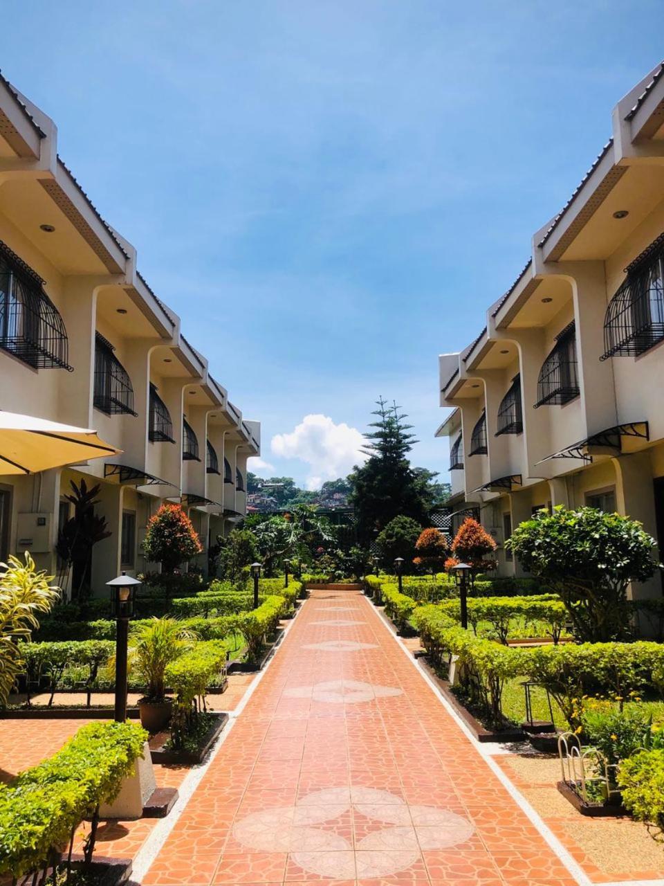 Hotel Baguio Holiday Villas Baguio City