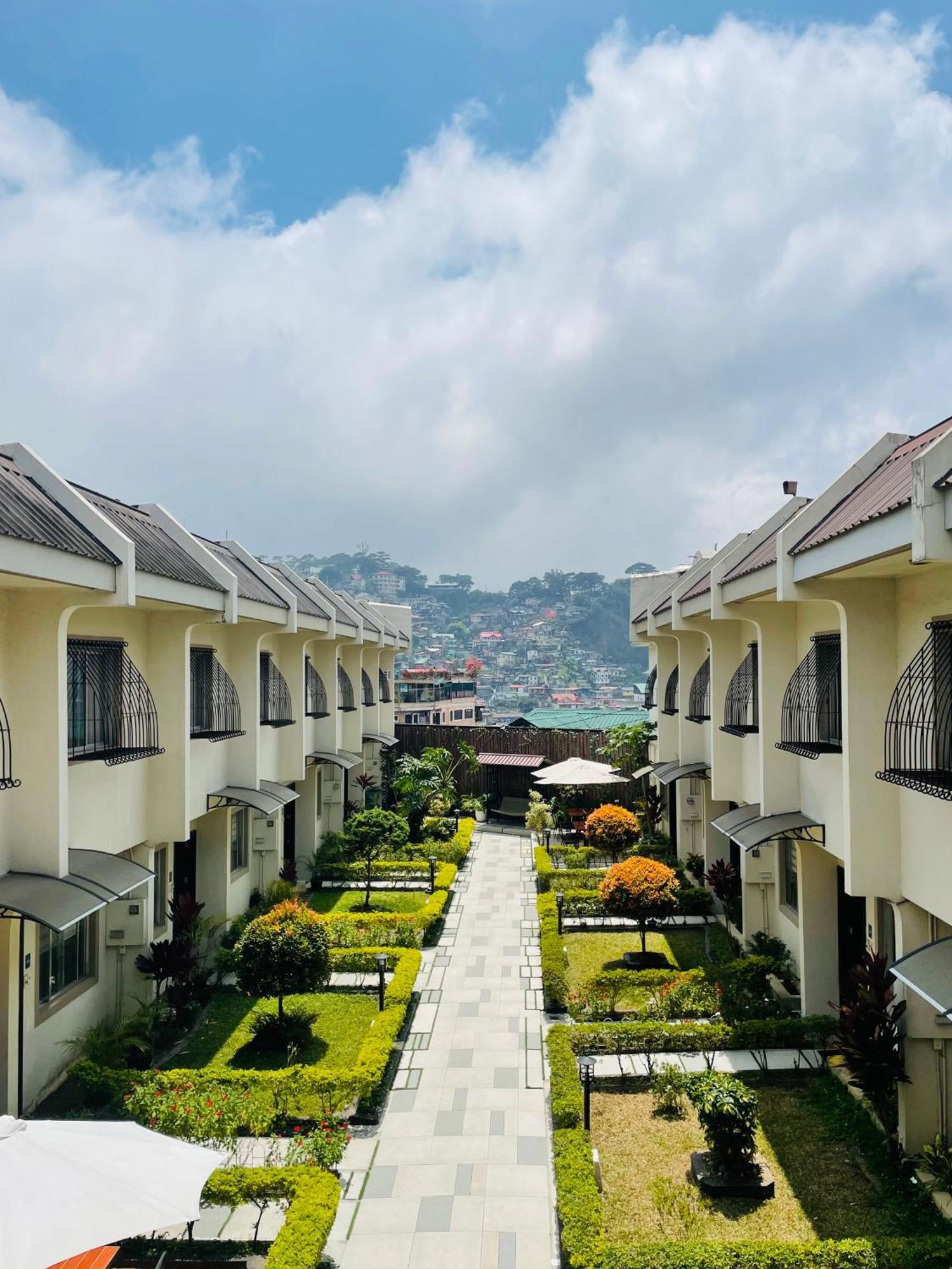 Baguio Holiday Villas