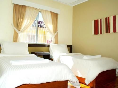 Baguio Holiday Villas Hotel