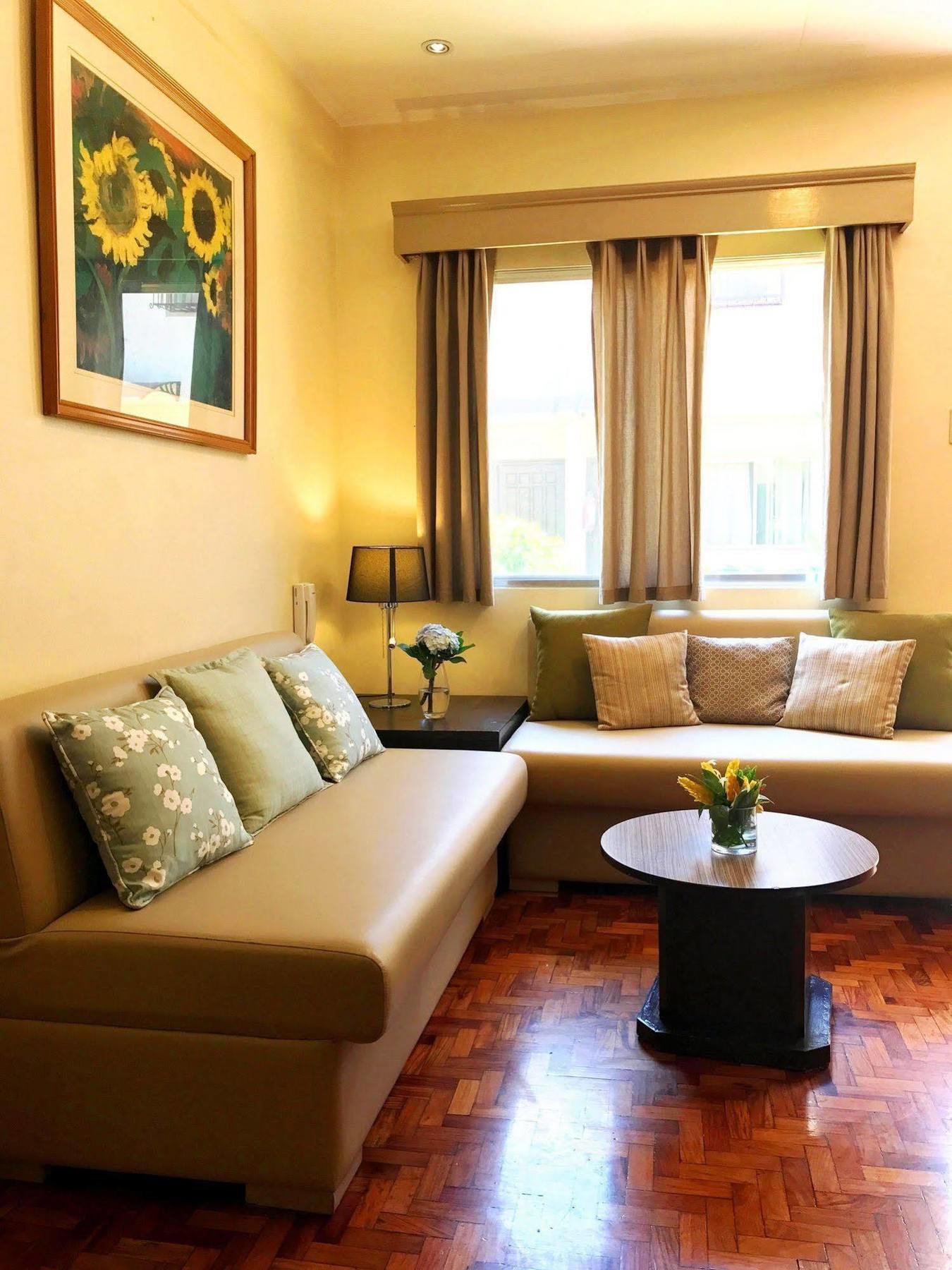 Baguio Holiday Villas Hotel Baguio City